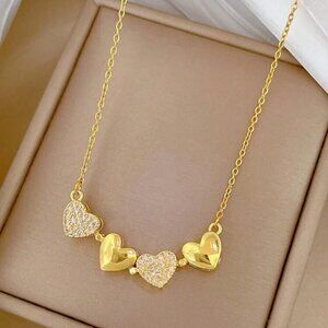 Versátile Necklace Heart Chain Four Cubic Zirconia Stainless Steel